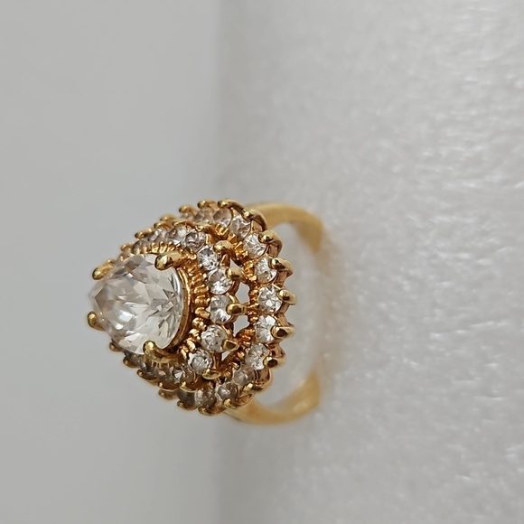 14KT HGE Pear Shape CZ Large Center Stone Heavy Gold Electroplating Coctail Ring - Picture 4 of 8